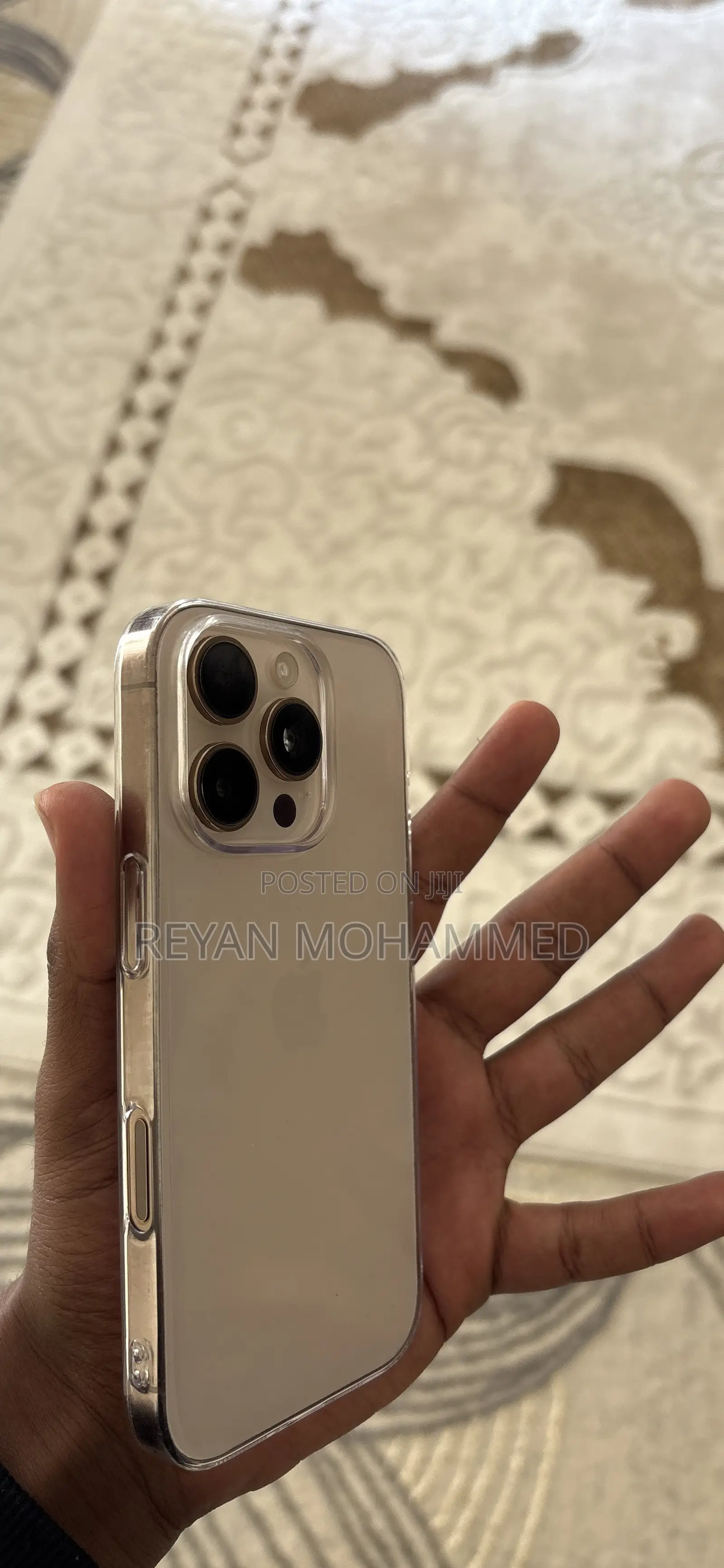 Apple iPhone 16 Pro 128 GB Gold