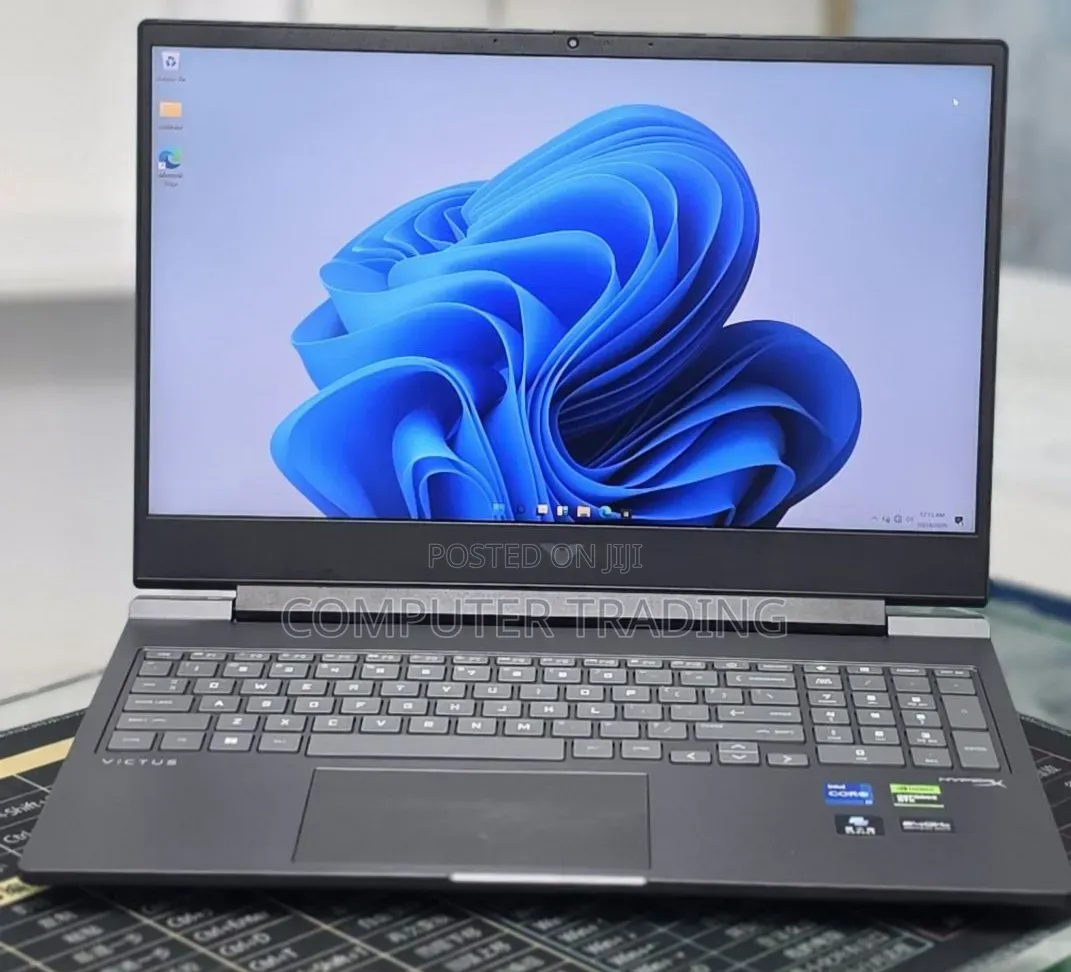 New Laptop HP Victus 16 16GB Intel Core i7 SSD 1T