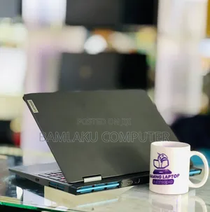 New Laptop Lenovo LOQ 15AHP10 16GB Intel Core i5 SSD 512GB