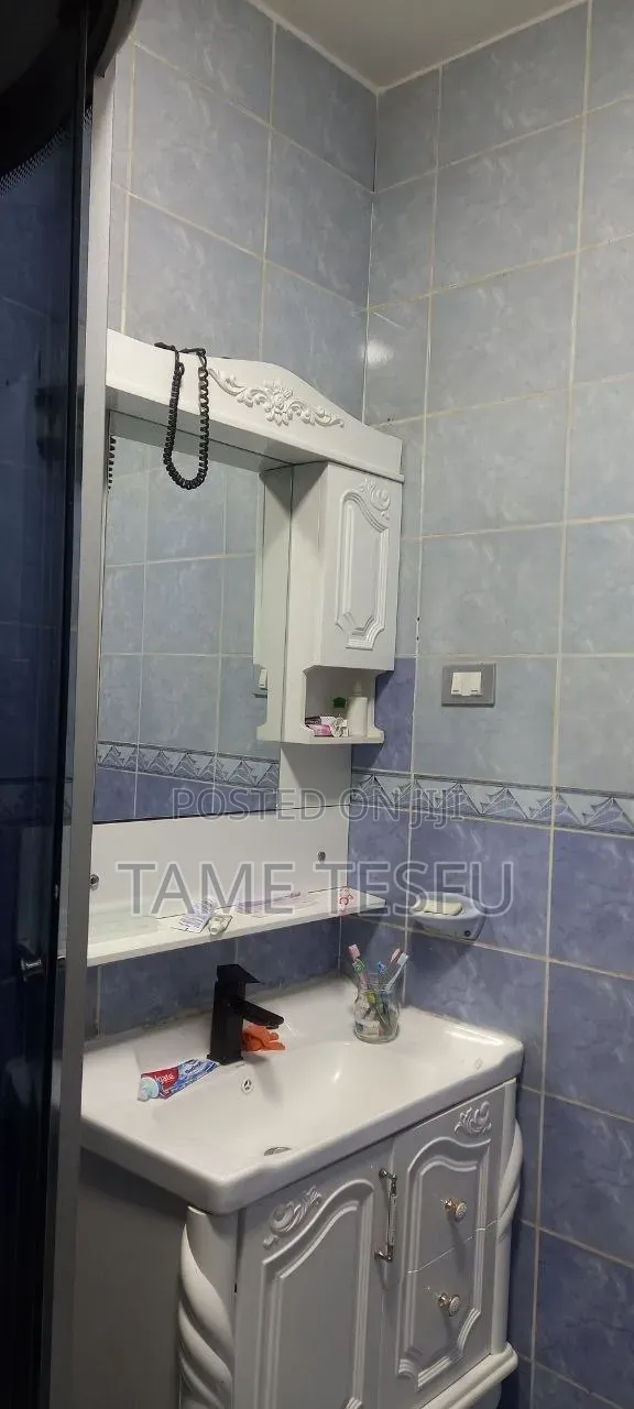 Furnished 2bdrm Villa in ሰሚት, Bole for sale