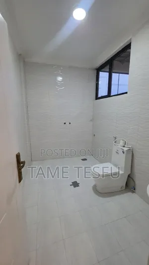 Furnished 6bdrm House in ሀያት, Bole for sale