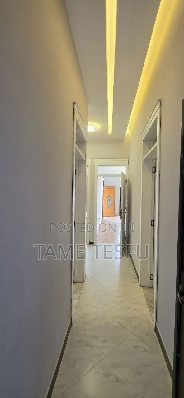 Furnished 8bdrm House in Cmc ባዱሜ, Bole for sale