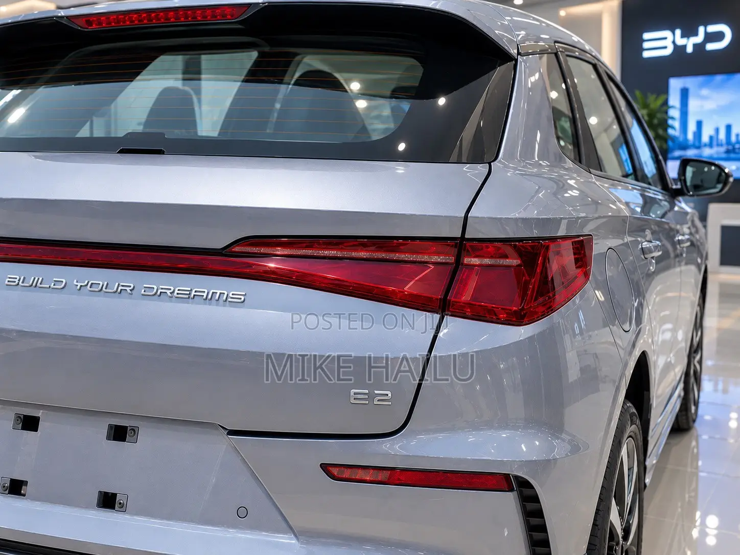 New BYD E2 43 kWh 94 hp FWD 2024 Gray