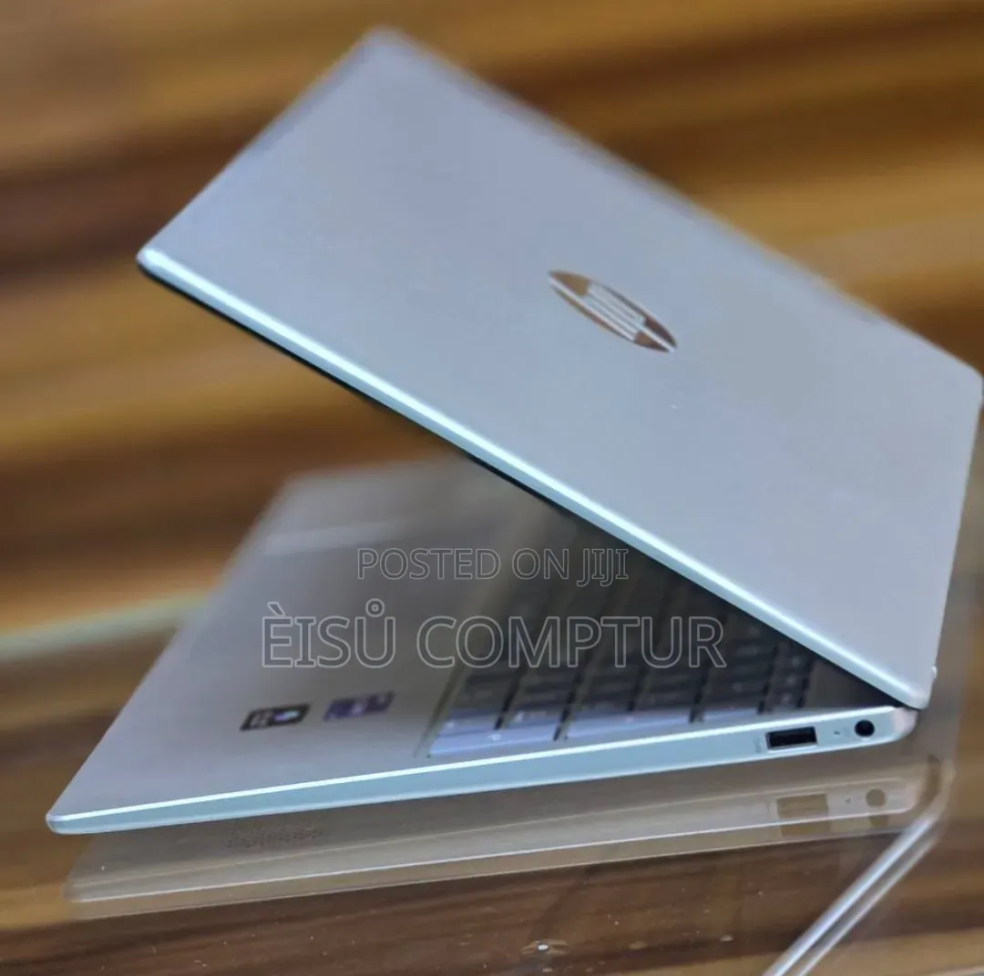 New Laptop HP Stream Notebook 16GB Intel Core i7 SSD 1T