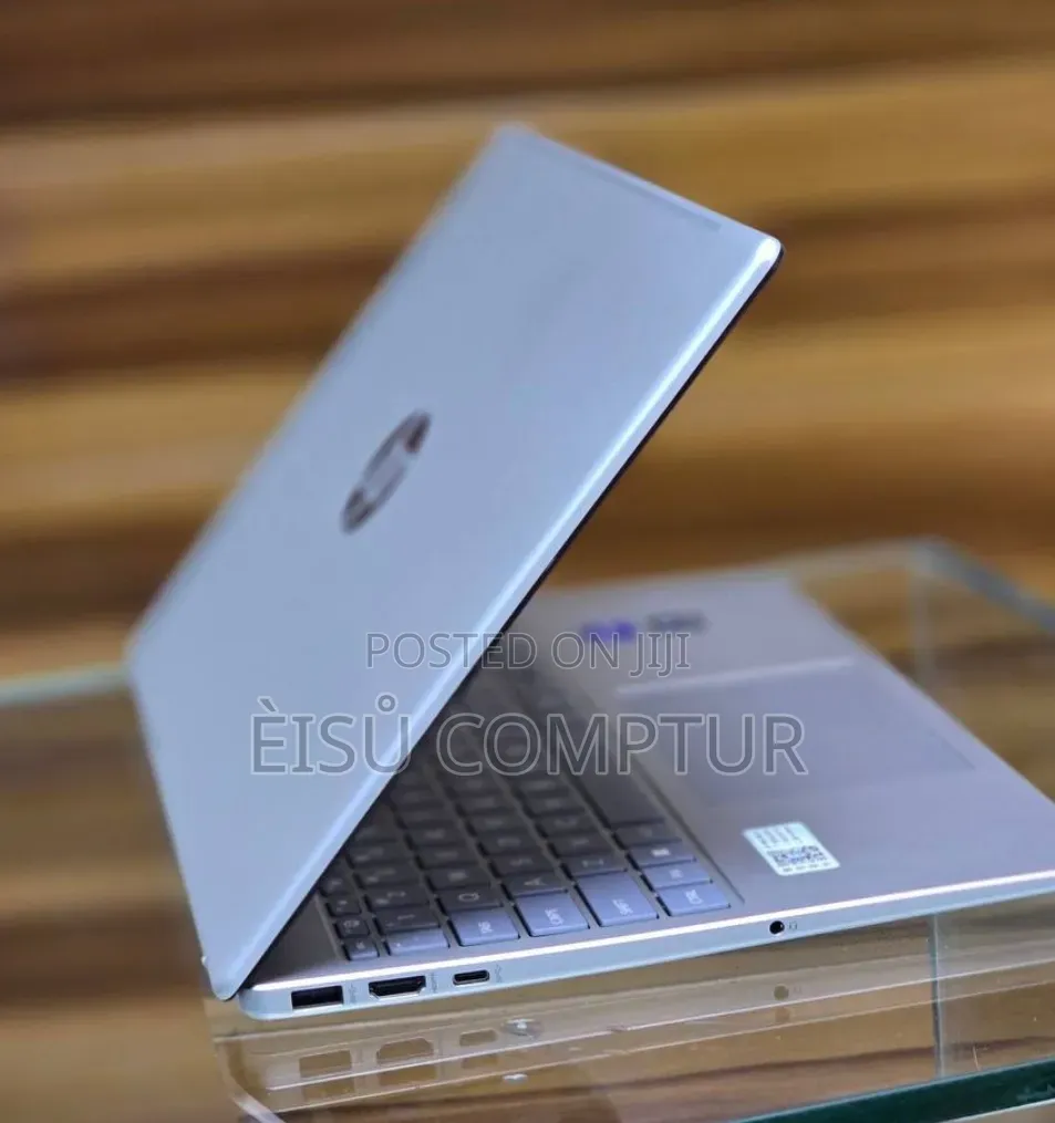 New Laptop HP Stream Notebook 16GB Intel Core i7 SSD 1T
