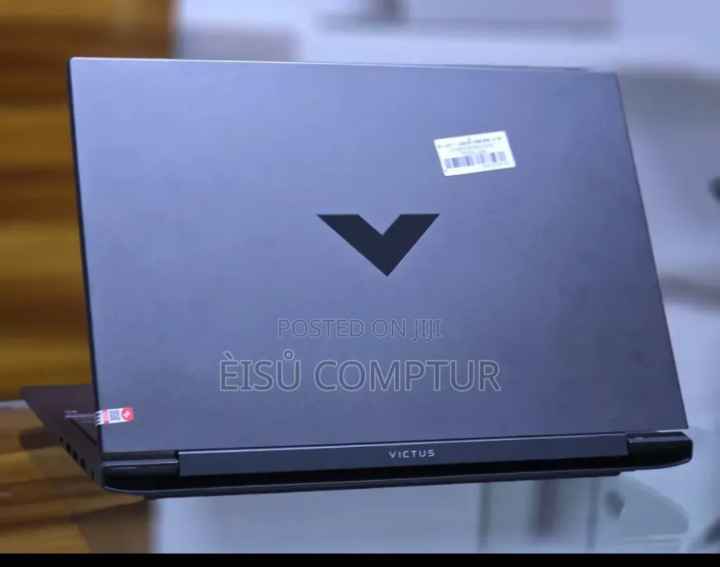 New Laptop HP Victus 16 16GB Intel Core i7 SSD 512GB