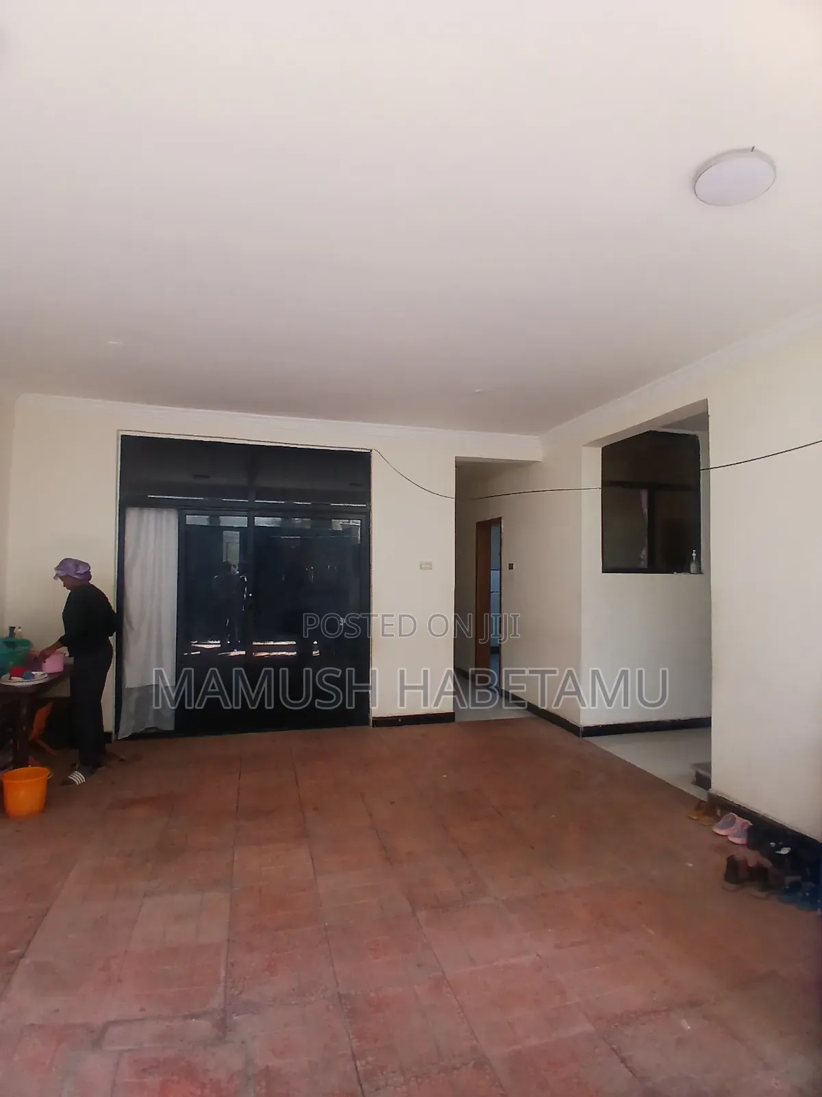 Furnished 6bdrm House in ጋርመንት 94ማህበር, Nifas Silk-Lafto for sale