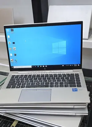 New Laptop HP EliteBook 840 G8 16GB Intel Core i5 SSD 512GB