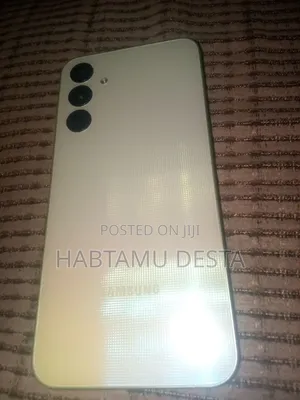 New Samsung Galaxy A25 128 GB Yellow