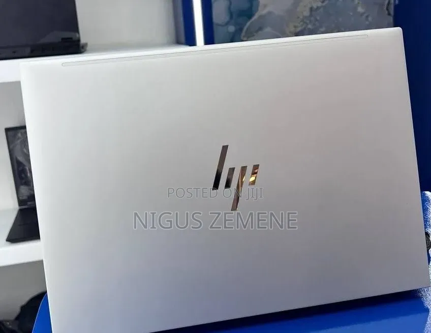 New Laptop HP EliteBook 840 G9 16GB Intel Core i7 SSD 512GB
