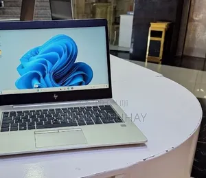 New Laptop HP EliteBook 830 G5 8GB Intel Core i5 SSD 512GB