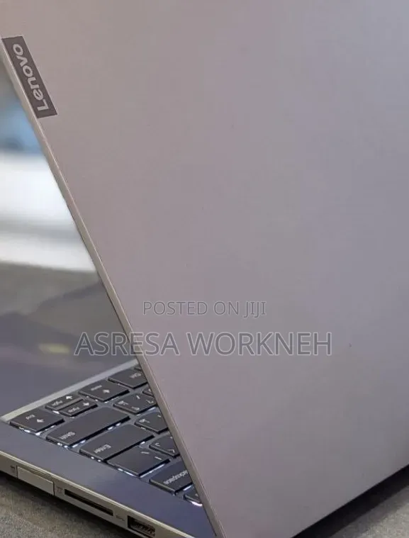 New Laptop Lenovo Thinkbook 14 8GB Intel Core i5 SSD 256GB
