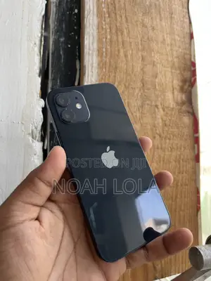 New Apple iPhone 12 64 GB Black