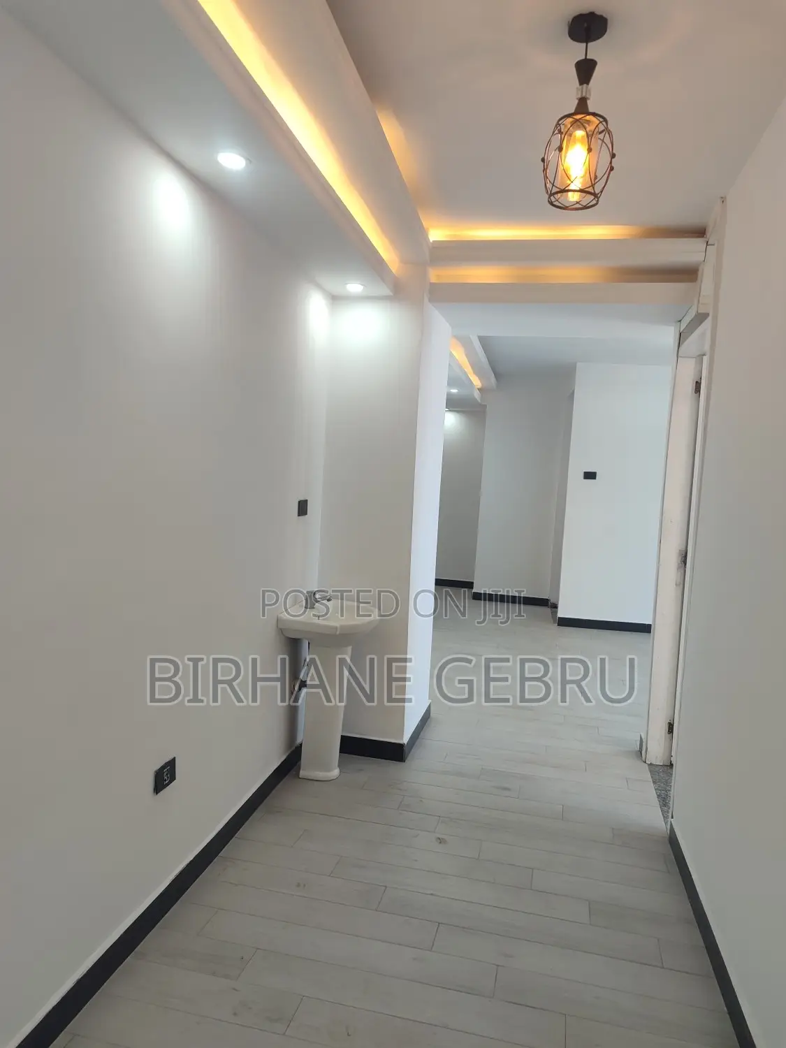 2bdrm Condo in 40/60 Condminum, Bole for rent