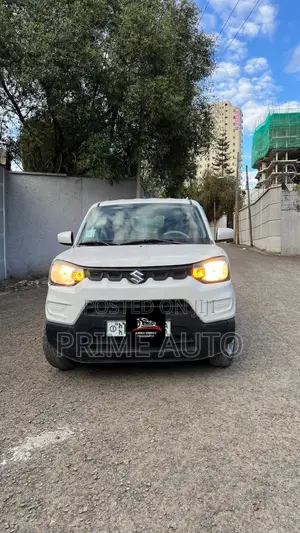 Suzuki S-Presso 2021 White