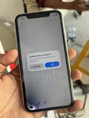 Apple iPhone 11 64 GB White