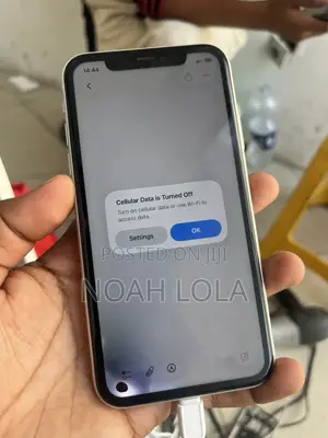 Apple iPhone 11 64 GB White