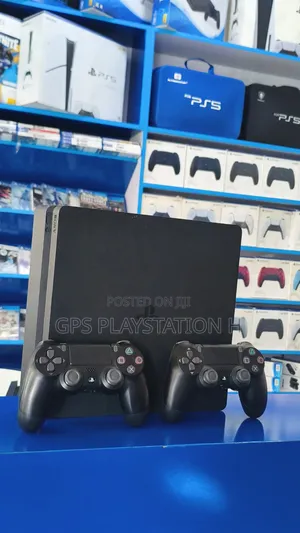 PlayStation 4 Slim Jealbreak Bzat Asgbtenal GPS PlayStation Ydewlu