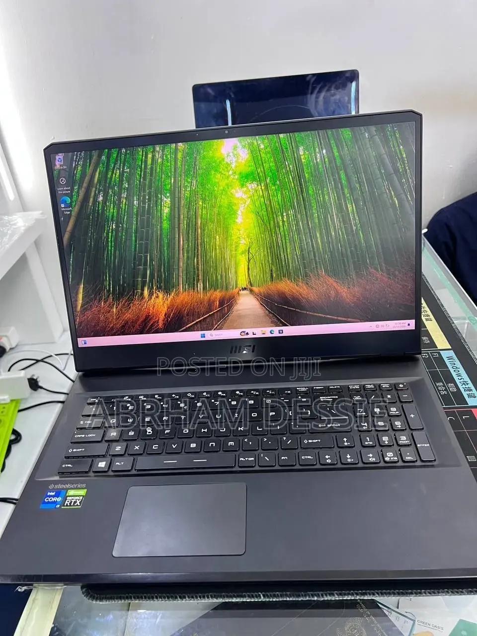 New Laptop MSI 16GB Intel Core i7 SSD 512GB