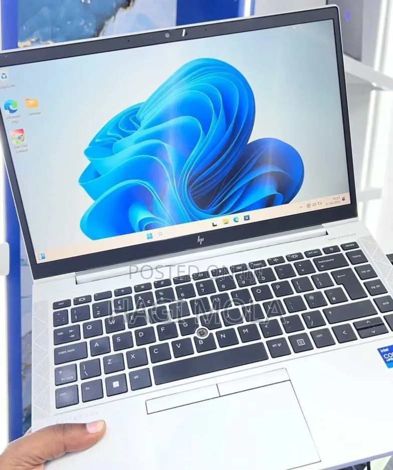 New Laptop HP EliteBook 840 G8 16GB Intel Core i7 SSD 512GB