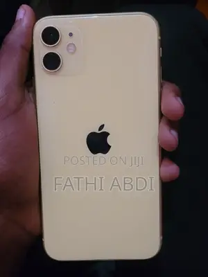 Apple iPhone 11 64 GB Yellow