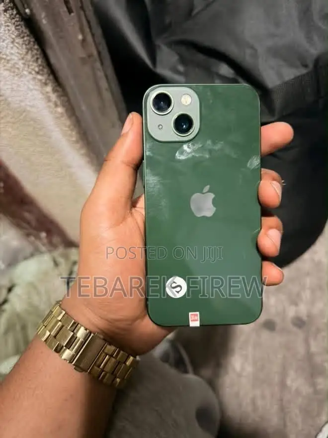 Apple iPhone 13 256 GB Green