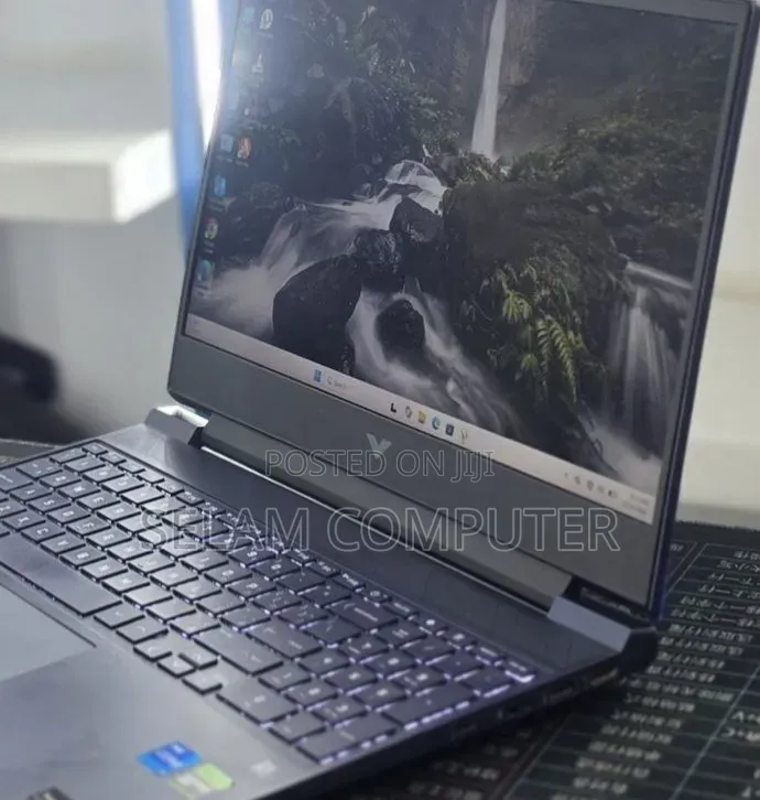 New Laptop HP Victus 15 16GB Intel Core i5 SSD 512GB