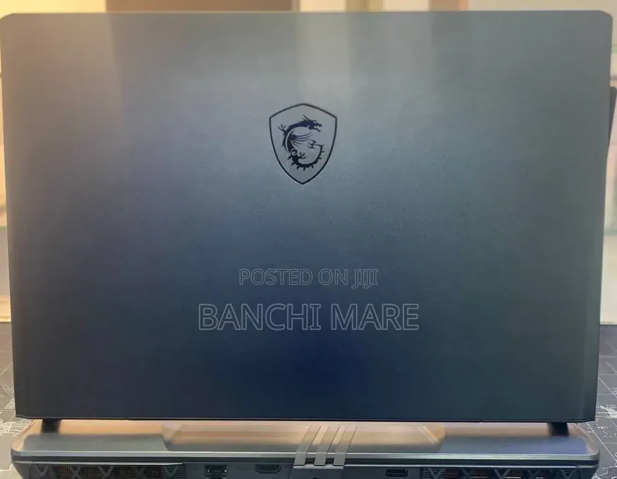 New Laptop MSI Vector 16 HX AI A2XWIG 32GB Intel Core Ultra 9 SSD 1T