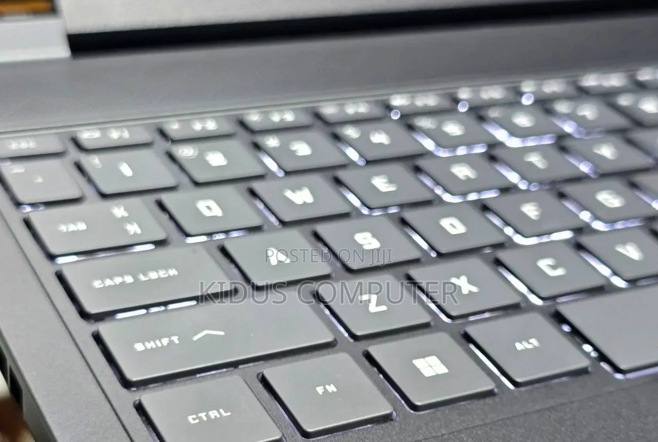 New Laptop HP Victus 15 16GB Intel Core i7 SSD 512GB