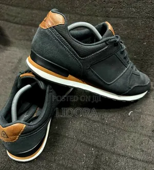 Original Beach Mountain Shoes ,Size 38