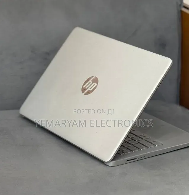 New Laptop HP Stream Notebook 8GB Intel Core i3 SSD 256GB