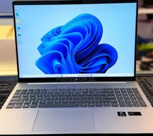 New Laptop HP Pavilion 15 16GB Intel Core Ultra 7 SSD 1T