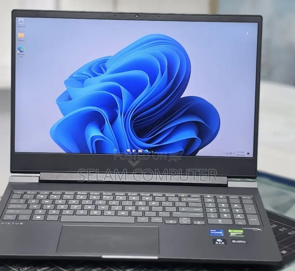 New Laptop HP Victus 15 16GB Intel Core i7 SSD 256GB