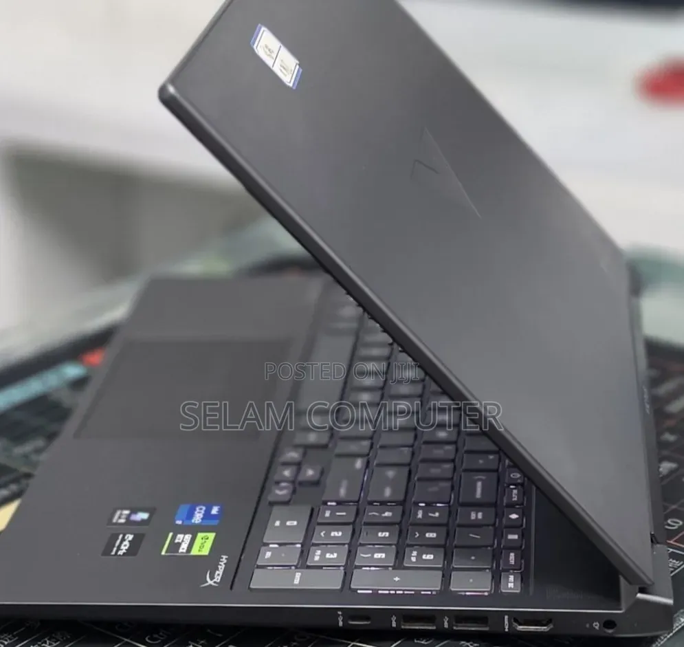 New Laptop HP Victus 15 16GB Intel Core i7 SSD 256GB