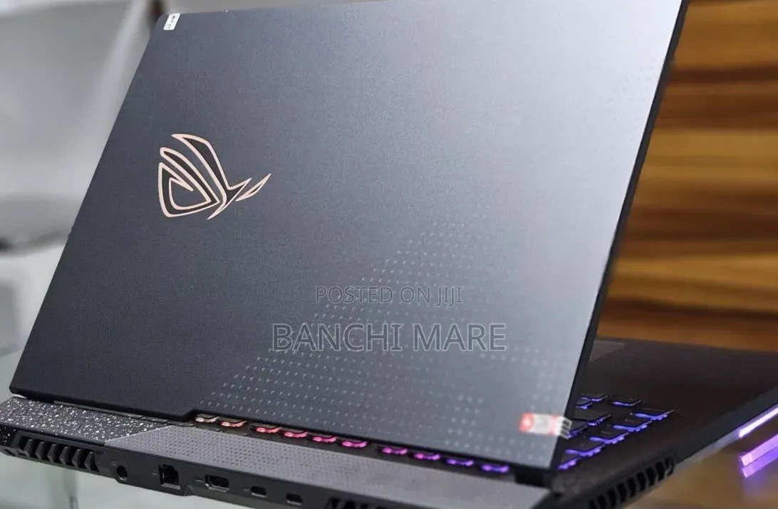 New Laptop Asus ROG Strix G16 16GB AMD Ryzen 9 SSD 1T
