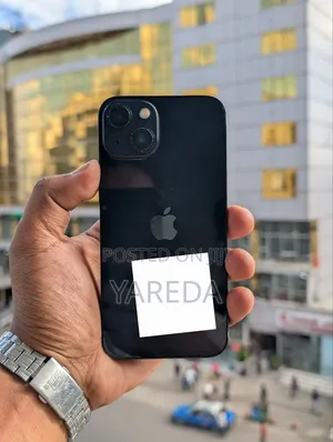 New Apple iPhone 13 128 GB Black