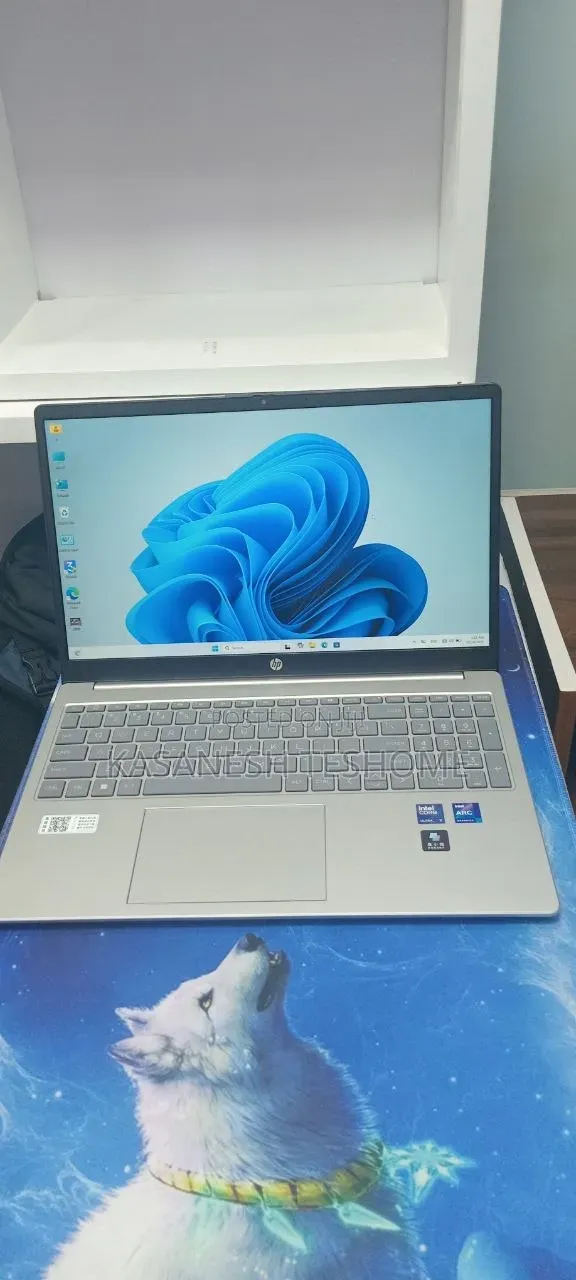 New Laptop HP Stream Notebook 16GB Intel Core i7 SSD 1T