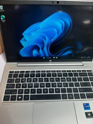 New Laptop HP ProBook 440 G9 16GB Intel Core i7 SSD 512GB