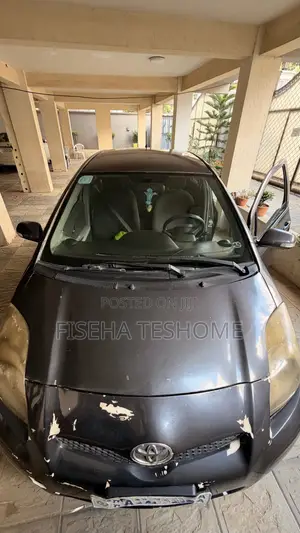 Toyota Yaris 2009 Black