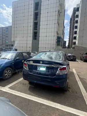 Suzuki Dzire 2022 Blue