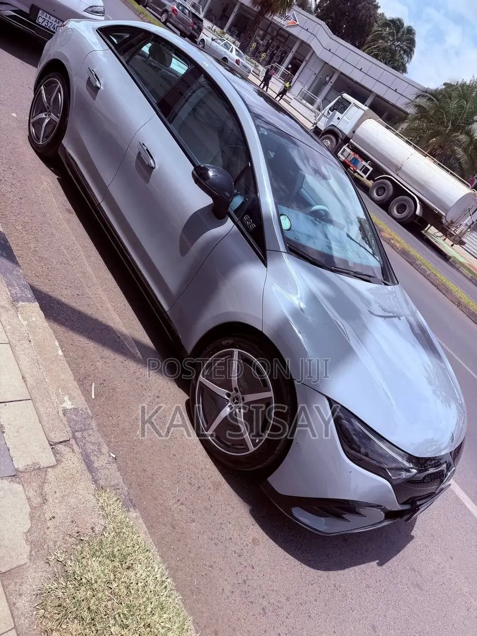 Mercedes-Benz EQE 2023 Gray