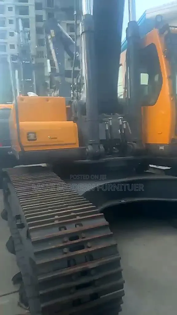 Hayundai 00 Excavator 340l