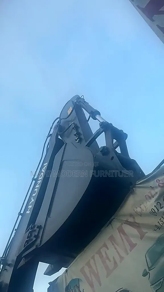Hayundai 00 Excavator 340l