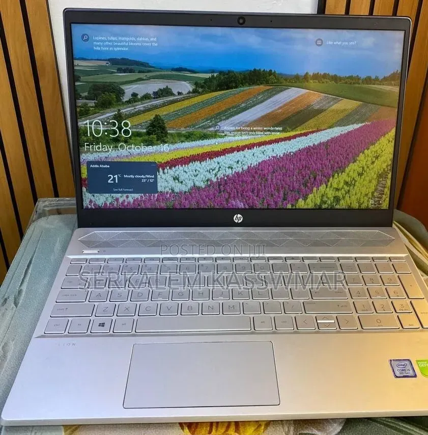 New Laptop HP Pavilion 15 8GB Intel Core i5 SSD 512GB