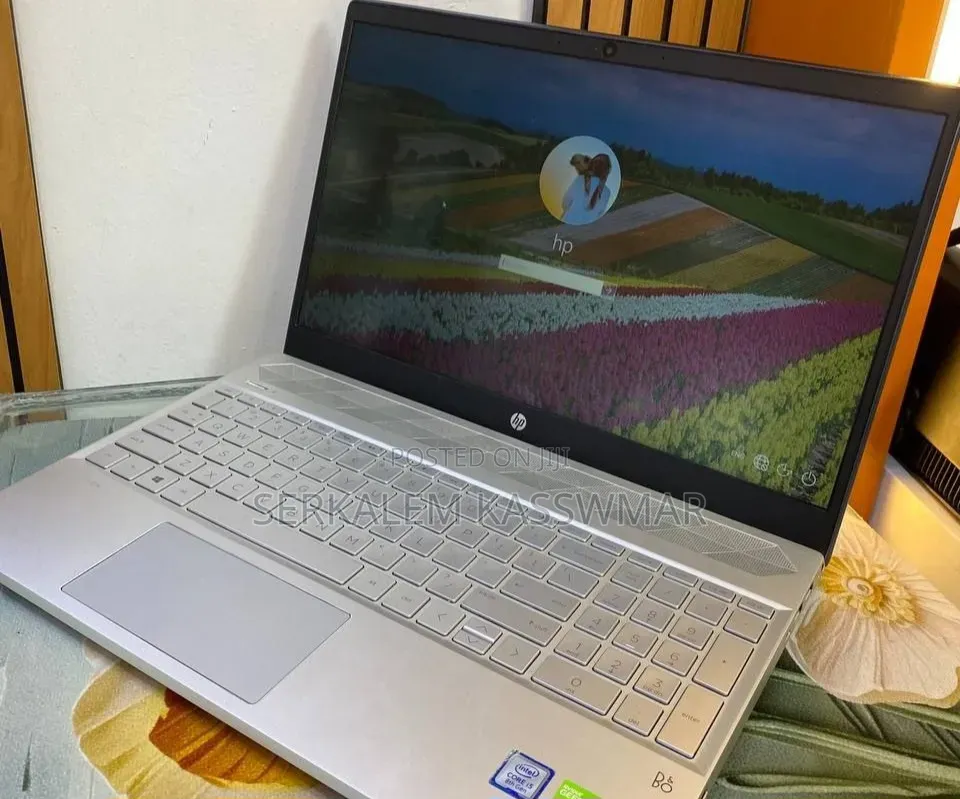 New Laptop HP Pavilion 15 8GB Intel Core i5 SSD 512GB