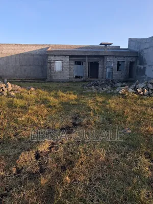 3bdrm Farm House in Oromia-Finfinne for sale