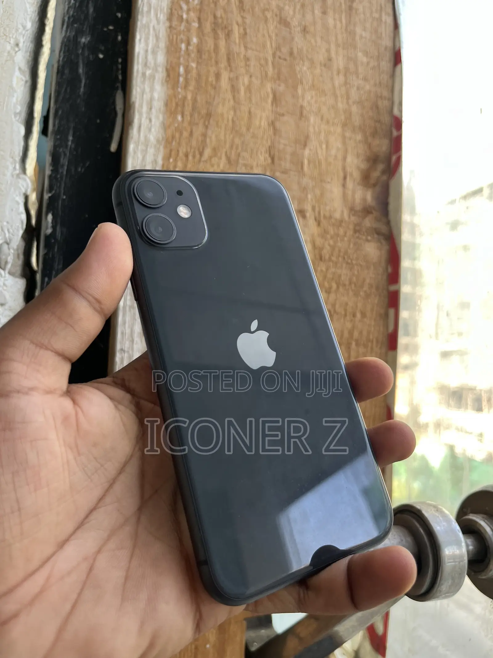 New Apple iPhone 11 128 GB Black