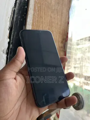 New Apple iPhone 11 128 GB Black