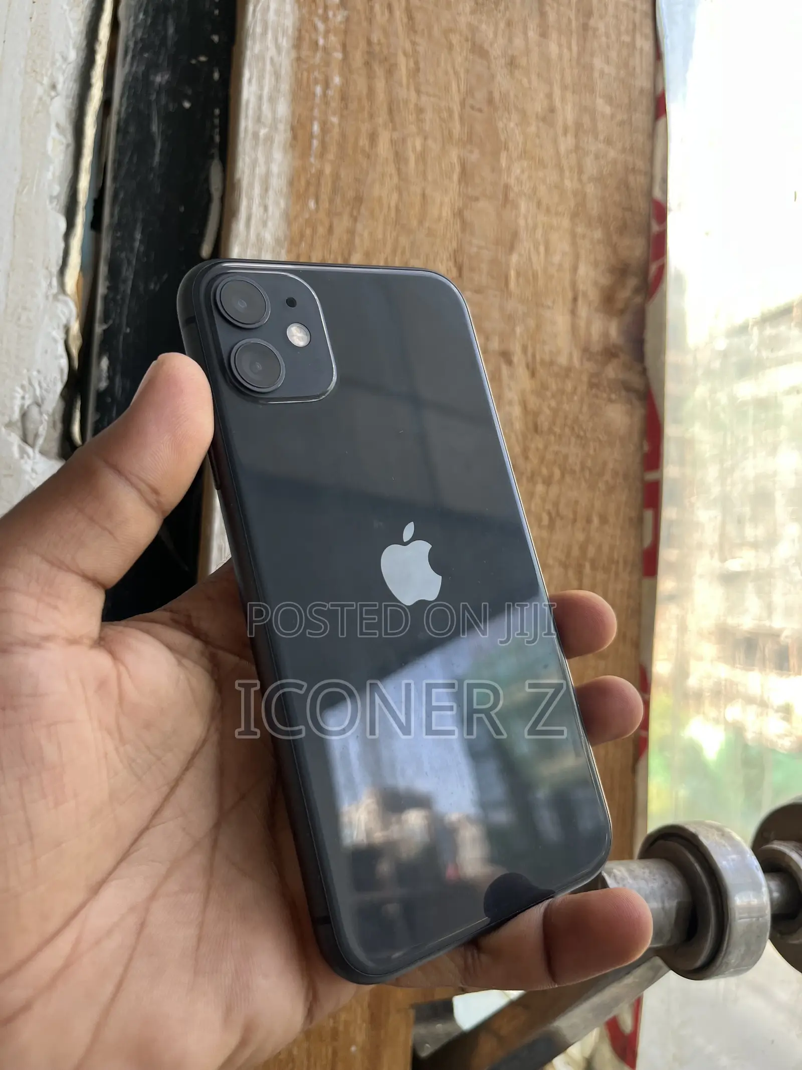 New Apple iPhone 11 128 GB Black