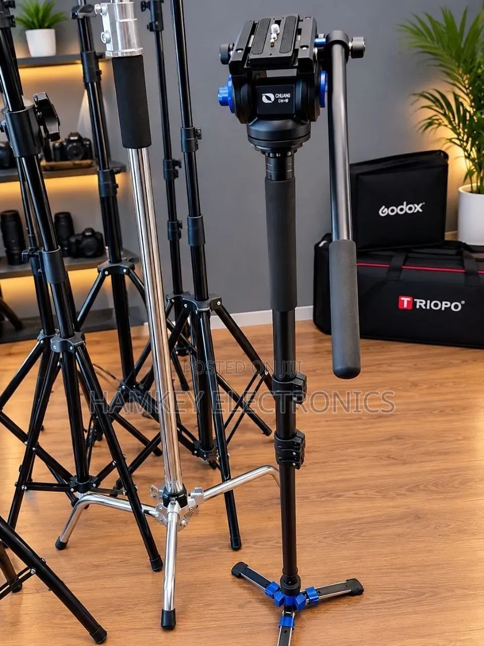 ONLASR OS-0506 Heavy-Duty Monopod With Fluid Head – 1.8m